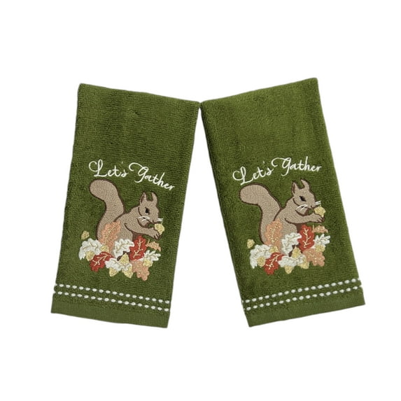 Serafina Home Fall Harvest Let's Gather Squirrel Bathroom Fingertip Towels, Set Of 2