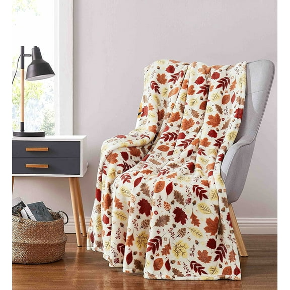 Serafina Home Fall Throw Blanket: Farmhouse Style Beige Fall Leaves