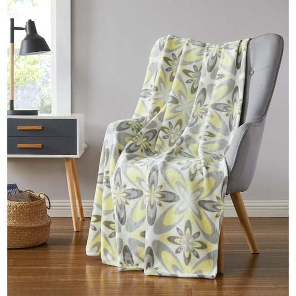 Serafina Home Modern Boho Throw Blanket: Smooth Calming Circular Geometric Soft Velvet Fleece Accent for Living Room Couch Bed Chair Dorm (Grey/Yellow)