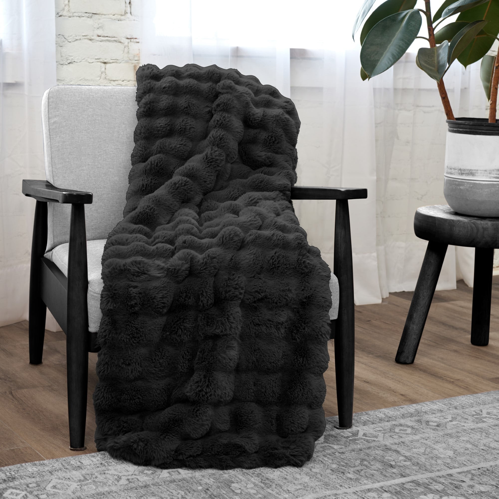 Serenade Textured Faux Fur Throw Blanket Jet Black 50X70 Inches