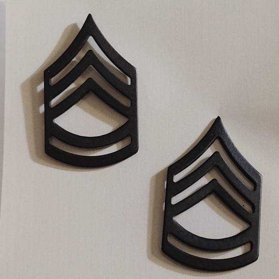 Sergeant First Class SFC E7 Subdued Novelty Hat Lapel Pins 13/16" 13/8"
