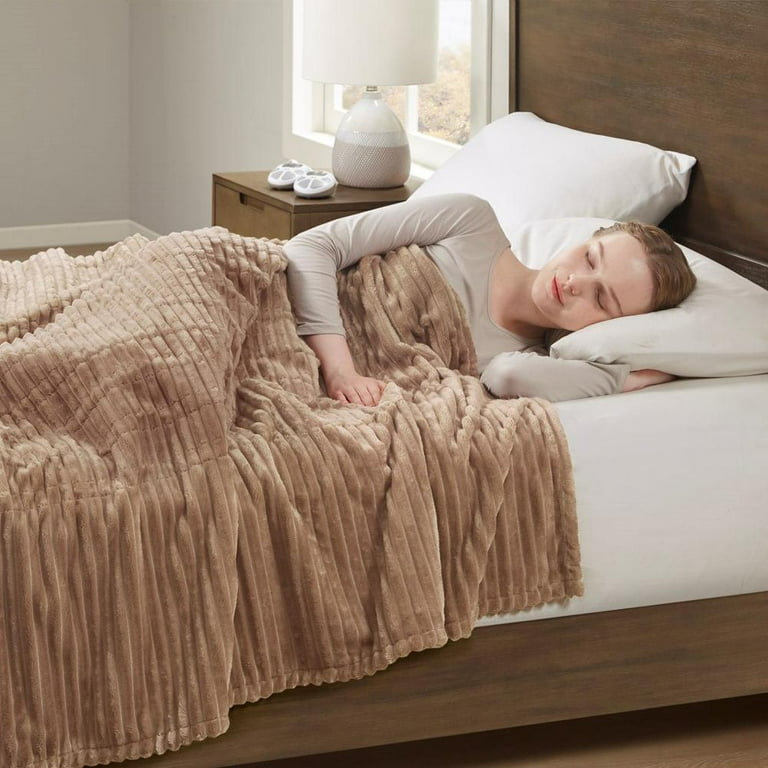 Serta comfy plush weighted blanket hotsell