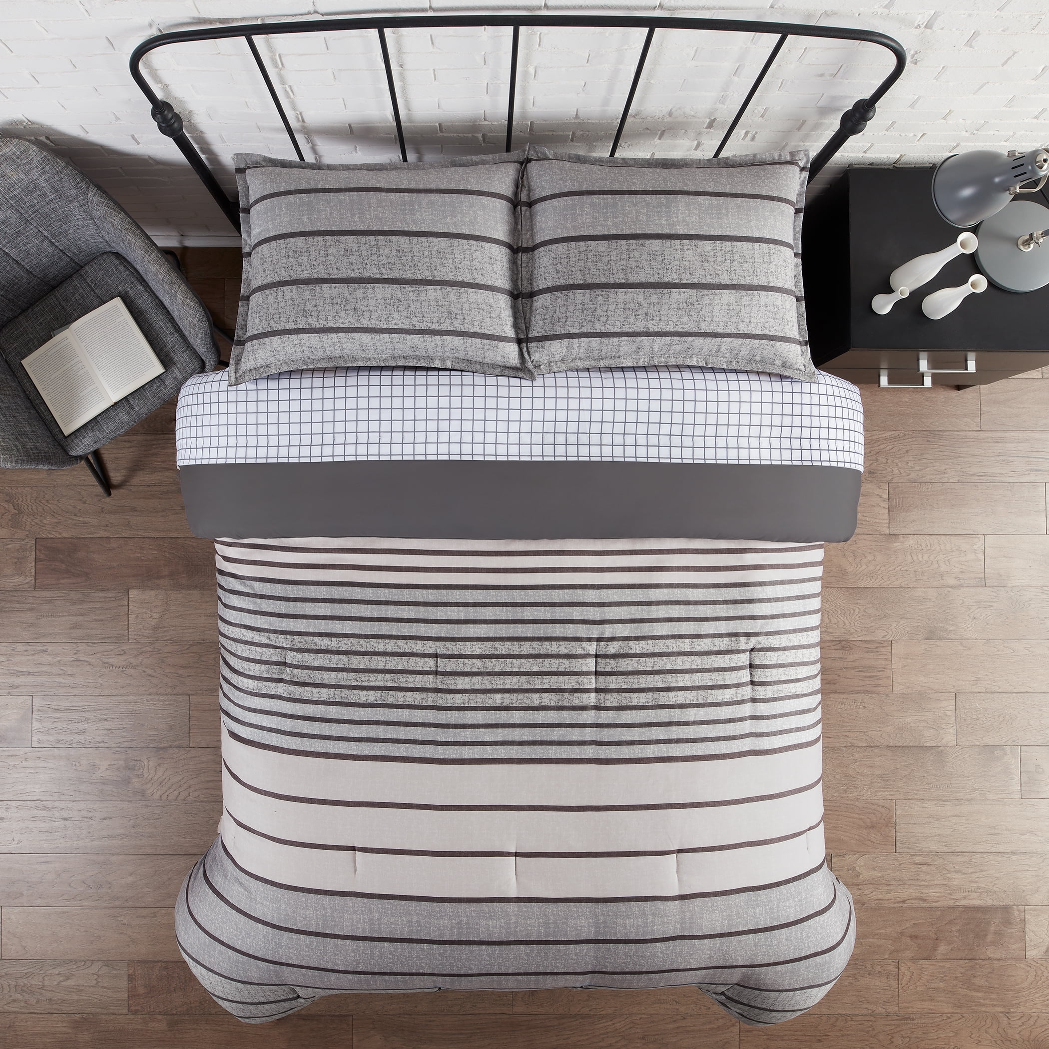 Serta Simply Clean Conrad Dark Grey Variegated Stripe Antimicrobial Bed in a Bag, King (7-Piece)