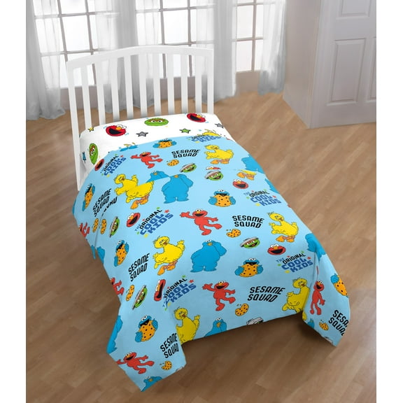 Sesame Street Kids Sheet Set with Big Bird, Elmo, Cookie Monster Full Bed Sheets