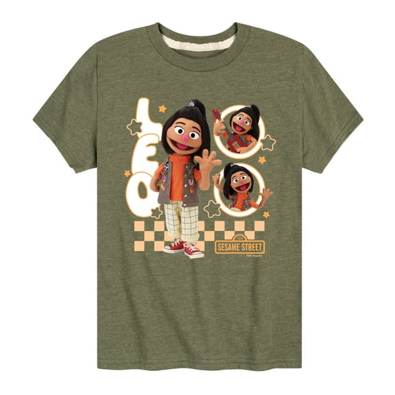 Sesame Street - Leo Ji Young - Toddler and Youth Short Sleeve Graphic T-Shirt
