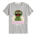 thumbnail image 1 of Sesame Street - Oscar Gemini Energy - Toddler and Youth Short Sleeve Graphic T-Shirt, 1 of 5