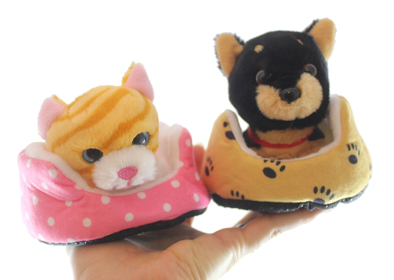 Set of 2 Cute Animals in Beds - 1 Cat and 1 Dog - Pet in Bed Stuffed Animal Plush Toy - Adorable Stuffie with Pet Bed Doggy Lover Small Gift (RANDOM COLORS)