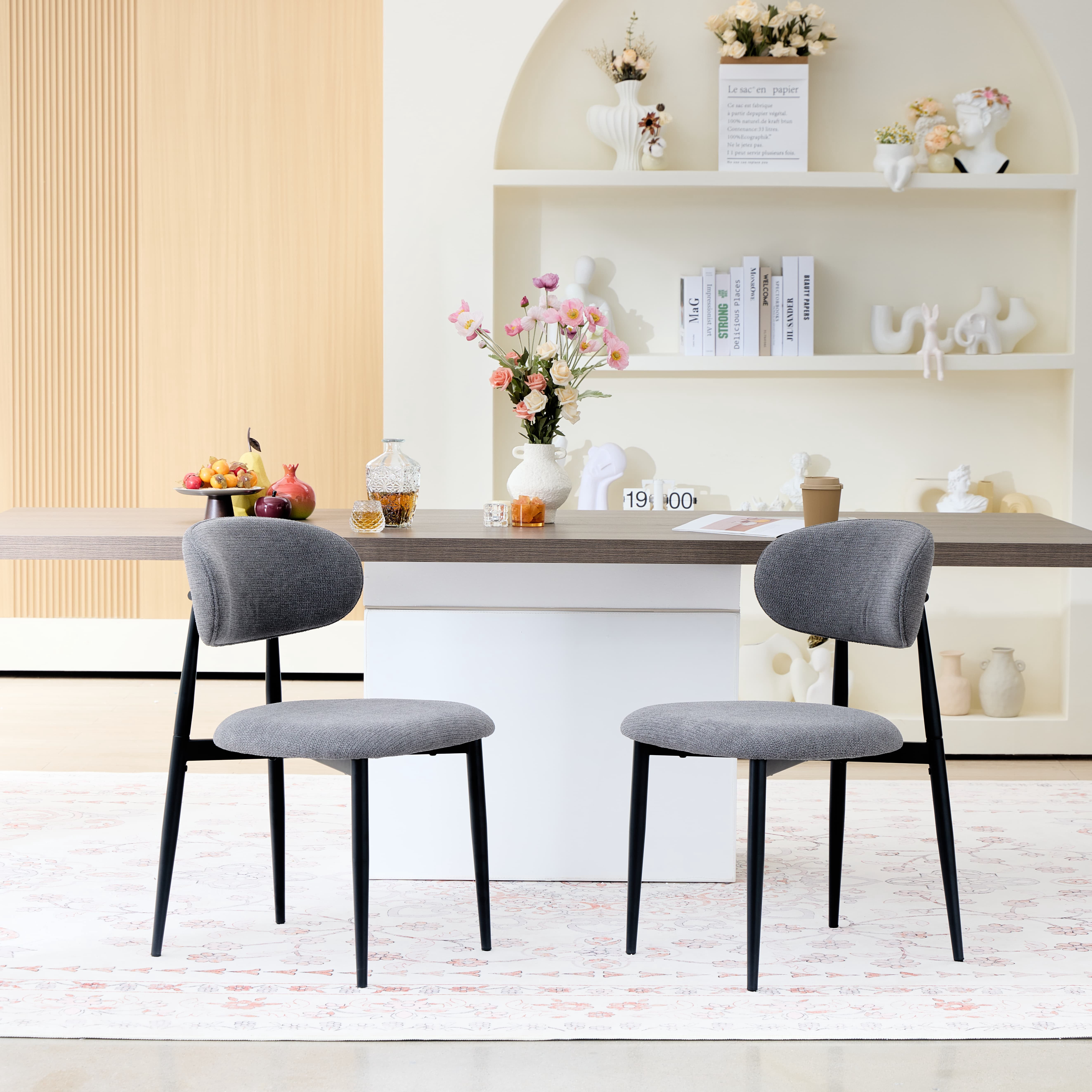 Set of 2 Modern Fabric Dining Chairs, Grey Upholstered Side Chairs with Matte Black Metal Legs, 320LBS Capacity Ergonomic Kitchen Chairs for Dining Room Living Room Cafe