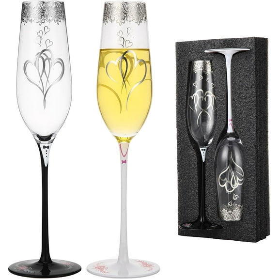 Set of 2 Wedding Champagne Flutes for Bride and Groom Mr and Mrs Toasting Flute Gifts Glasses Silver Hand Painted Heart Decoration Wine Glasses for Wedding Anniversary Engagement
