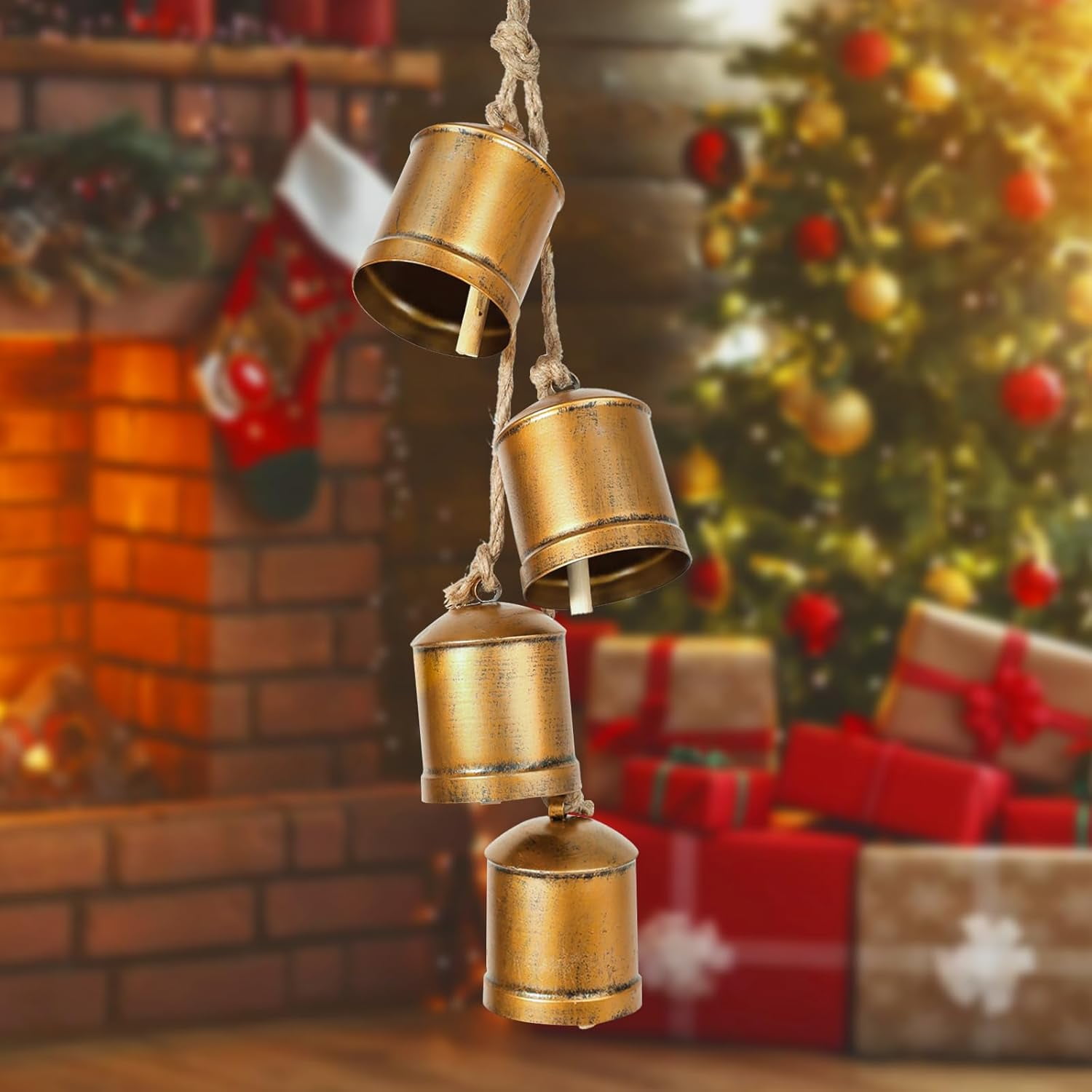 Caroling Christmas Bells Set