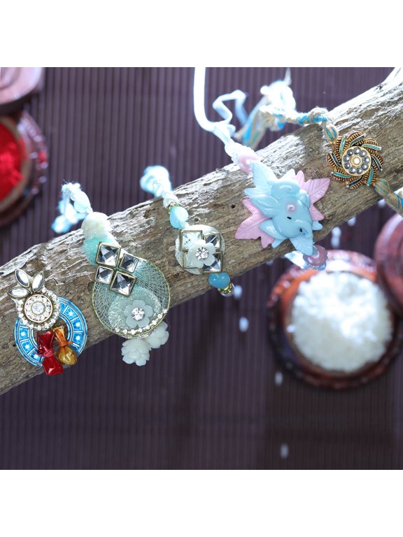 Set of 4 Rakhi for Brother and bhabhi Rakhi lumba set Thread Bracelet for Bhai Bhaiya veera Raksha Bandhan Rakhi Set Dora Bracelets with gift Pack for Brother Sister Indian Traditional Festival
