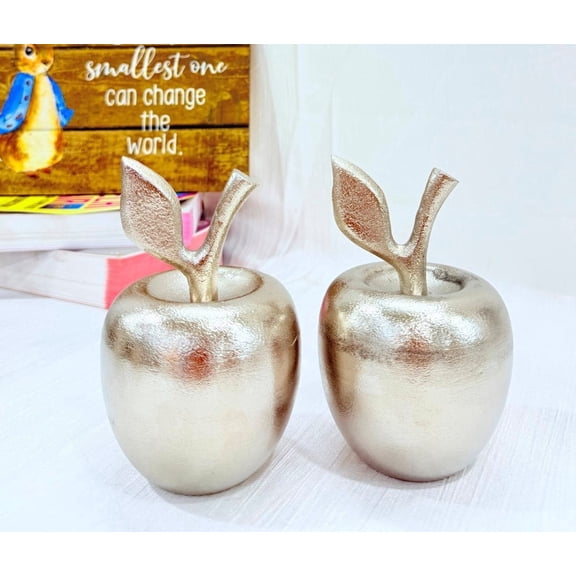 Set Of 2 Vintage Metal Fruite sculpture, Kitchen & Desk Centerpiece Living Room Art & Home Décor fruit set
