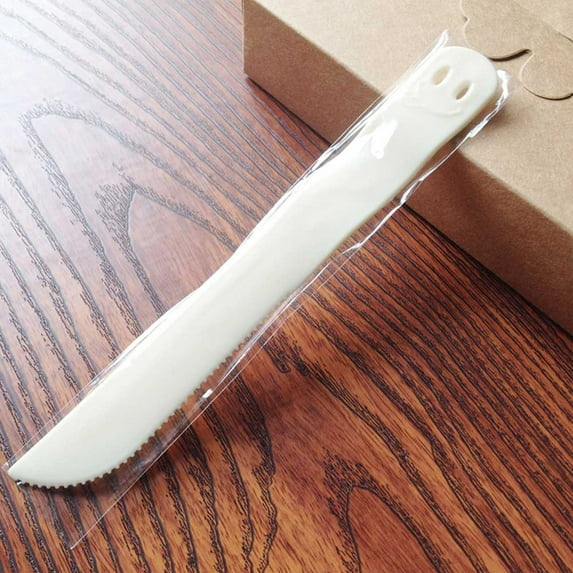 Set of 10 White Disposable Dinnerwear Plastic Knife with Smiley Face