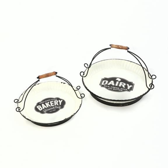 Set of 2 Farmhouse Style Nested Metal Baskets