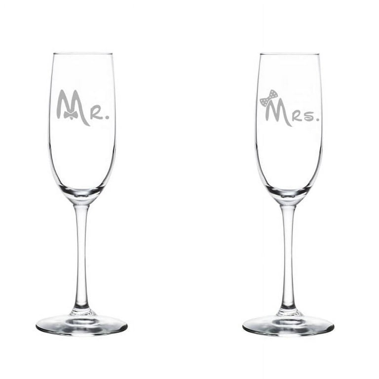 https://i5.walmartimages.com/seo/Set-of-2-Glass-Champagne-Flutes-Sparkling-Wine-Glasses-Mr-Mrs-Bows-Bride-And-Groom-Wedding-Toasting-Anniversary-Engagement-8-oz-Stemmed_c6caca39-db62-4fb3-a8fa-d0038dc1a067.95659695cdd55a9eaafa37575fe24602.jpeg?odnHeight=768&odnWidth=768&odnBg=FFFFFF