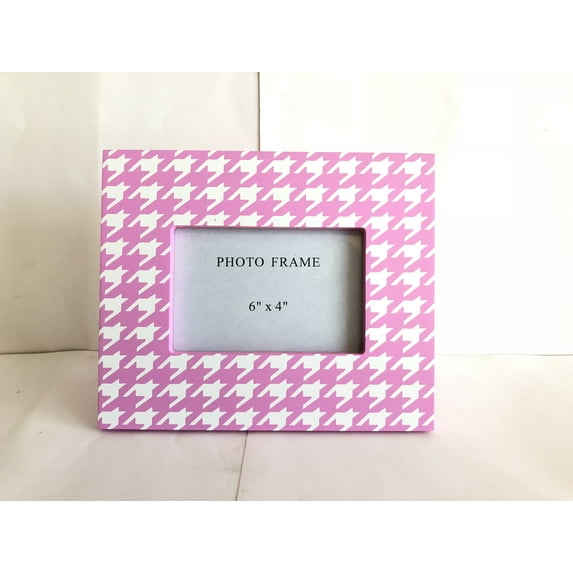 Set of 2 Pink and White Rectangular Photo Frames 9.5"