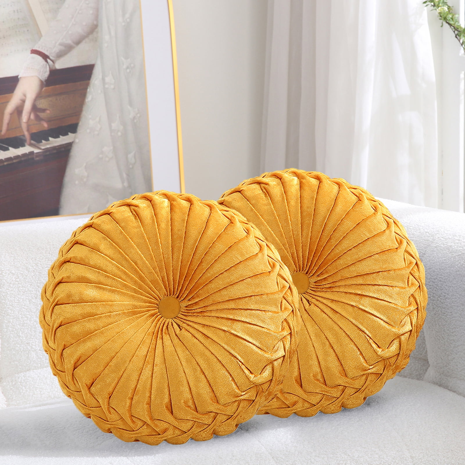 Round Accent Pillows