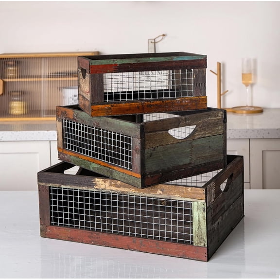 Set of 3 Rustic Wood Nesting Crates, Farmhouse Distressed Wooden Storage Boxes, Decorative Reclaimed Wood Organizer Baskets with Wire Mesh (Random)