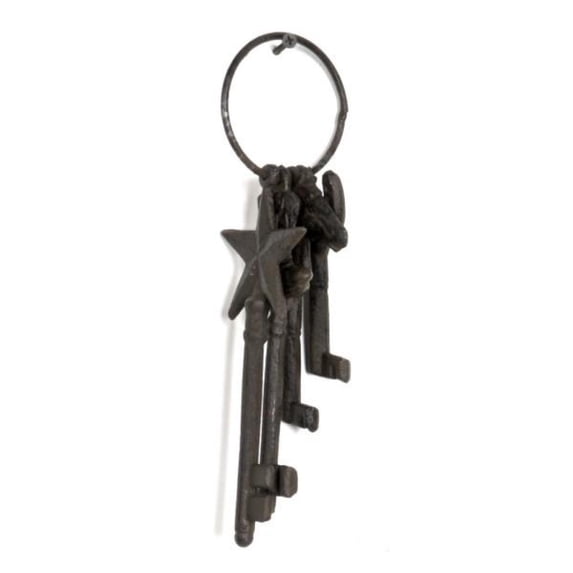 Set of 4 Cast Iron Keys On Ring Decoration