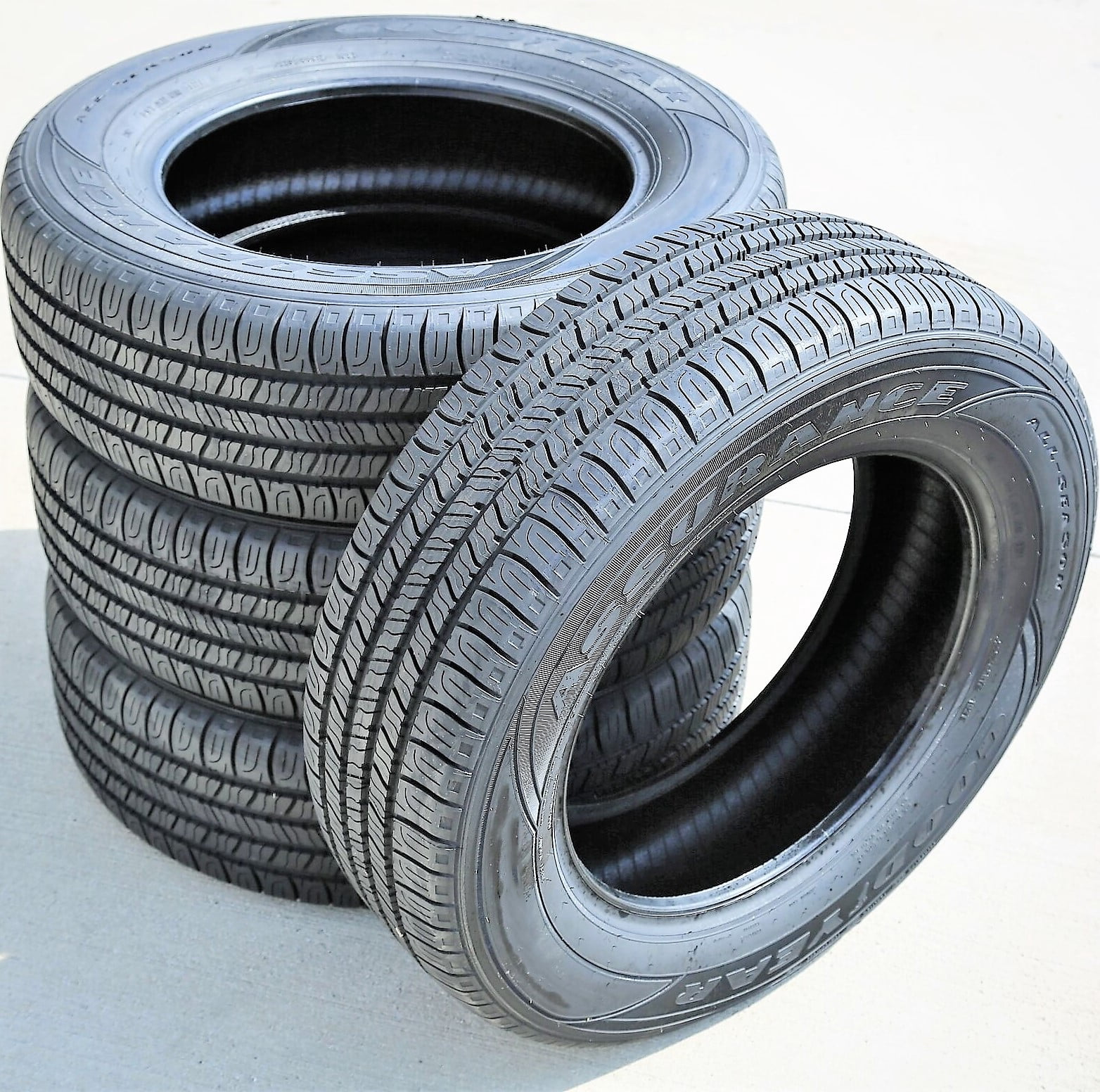 Goodyear Assurance All-Season Tires, Set of 4, 185/65R14 86T, Fits