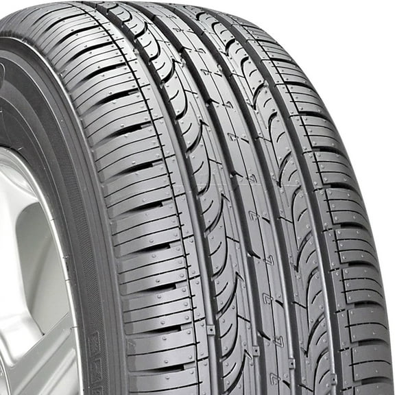 Set of 4 Kumho Solus KH25 205/65R16 94H a/s All Season Tires