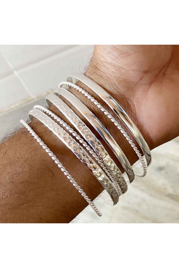 Set off 7 bangles set silver
