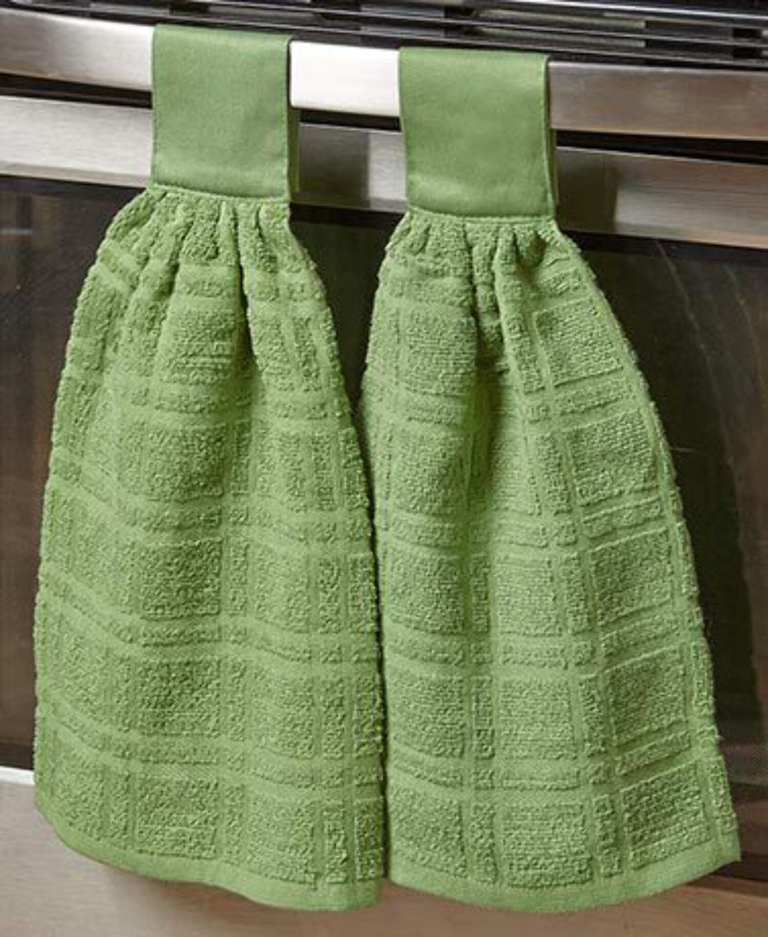 https://i5.walmartimages.com/seo/Sets-of-2-Hanging-Kitchen-Towel-Handmade-Must-Have-for-Your-Cooking-Space-D-cor-Cactus_d5a31d70-29ae-4c05-88c4-bb0c9d12a9f7.2a439e6957a1bd0edd33809b6166d3b9.jpeg