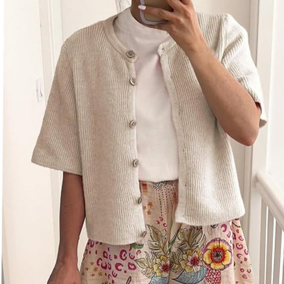 Sevevn Women Casual Round Neck Short Sleeve Knit Cardigan Sweater Loose Fit Open Front Button Down Crop Sweater Jacket