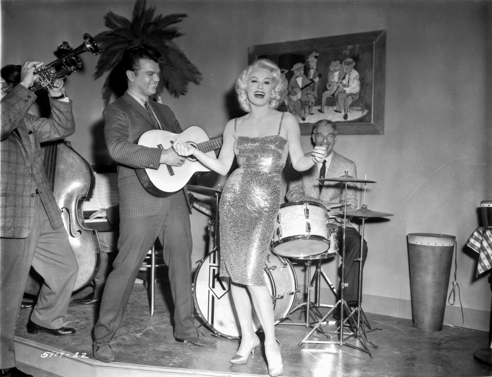 Sex Kittens Go To College Mamie Van Doren On Stage Singing Photo Print 8 X 10 4554