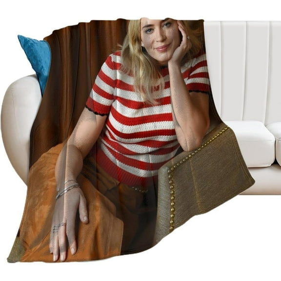 Sexy #1 Emily Blunt Blanket Ultra Soft Flannel Fleece Blanket Stylish Bedroom Living Room Sofa Warm Blanket All Season Use 40"*50" （100 * 130cm）