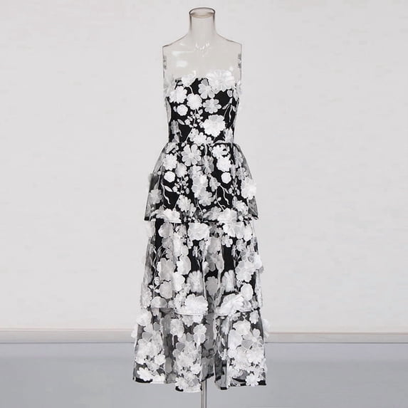 Sexy tube top embroidered wedding dress, heavy industry three-dimensional flower high-end A-line dress, wedding guest vacation dress