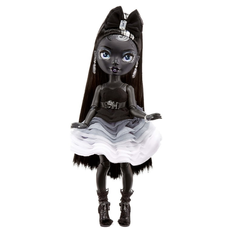 Shadow High Series 1 Shanelle Onyx- Grayscale Fashion Doll. 2 Black  Designer Outfits to Mix & Match with Accessories, Great Gift for Kids 6-12  Years