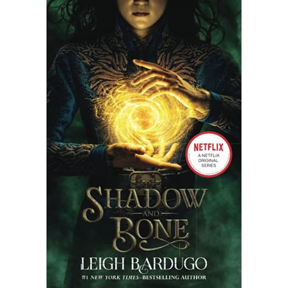 Pre-Owned Shadow and Bone (Paperback) 1250777887 9781250777881