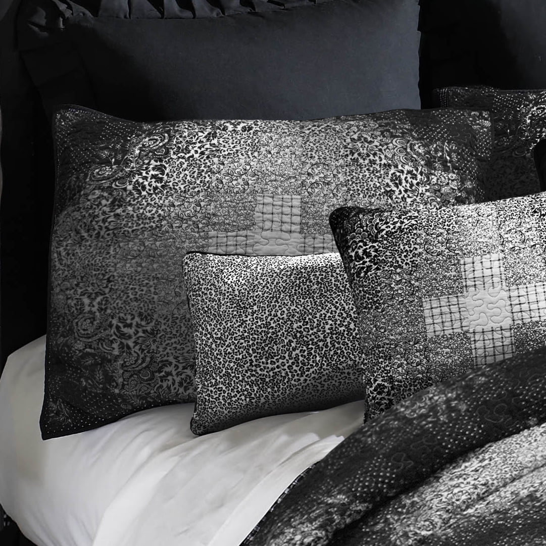 Windsor Many Trips Black and White Cotton Standard Sham