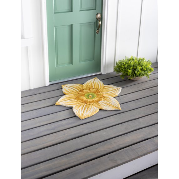 Shaped Hooked Indoor/Outdoor Rug, Yellow Daffodil