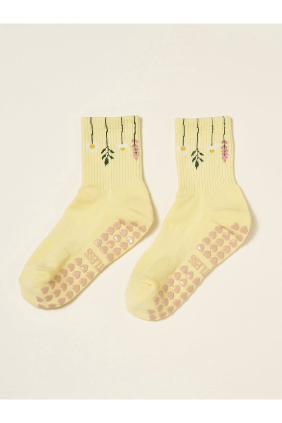 Crew Half Calf Grip Socks, Cutest Fruits Pilates Socks, Ruffle socks, Non-Slip, Barre Yoga Fitness (US, Numeric, 5, 10, Regular, Regular, Flower Stem, Effortless Club)