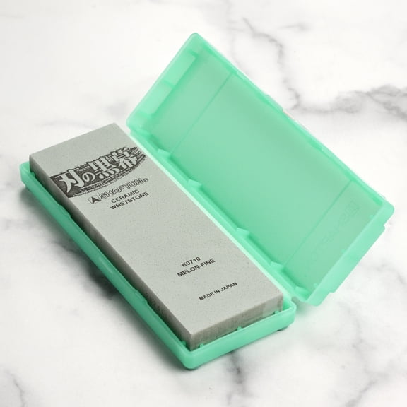 Shapton Kuromaku 8,000 Grit Professional Water Stone