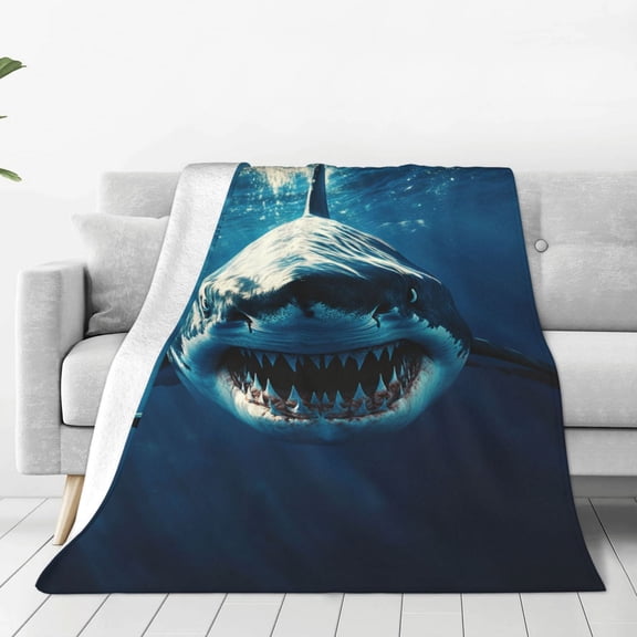 Shark Blanket, Realistic Ocean Flannel Throw, Soft Warm Blanket for Bed Couch & Travel, 50x40