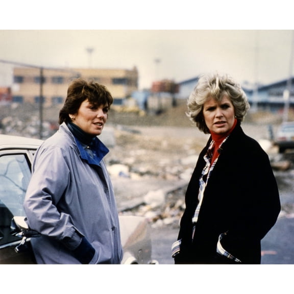 Sharon Gless Tyne Daly Cagney & Lacey By Car Street 24x36 HD Aluminum Wall Art
