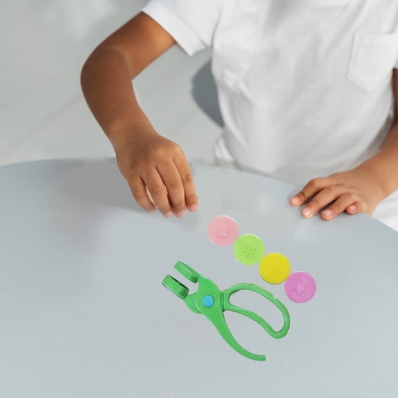 Sharprepublic Craft Embossing Tool Funny Handheld Paper Embosser for Kindergarten Holidays 5PCS