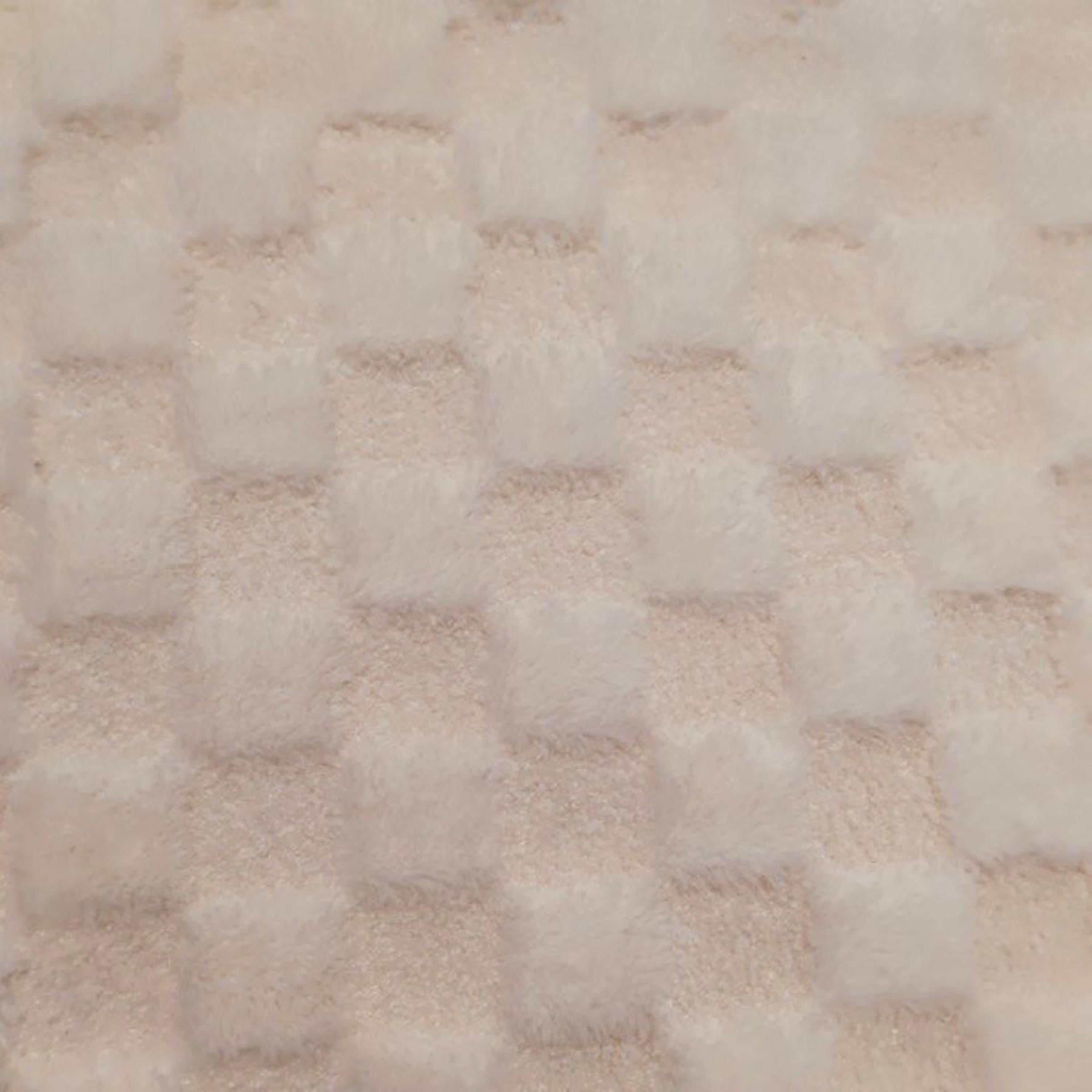 Shason Textile (1.5 Yard Cut) Flc Coral Check, Cream.