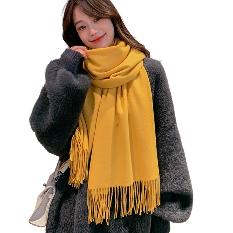 Yellow blanket scarf 2025
