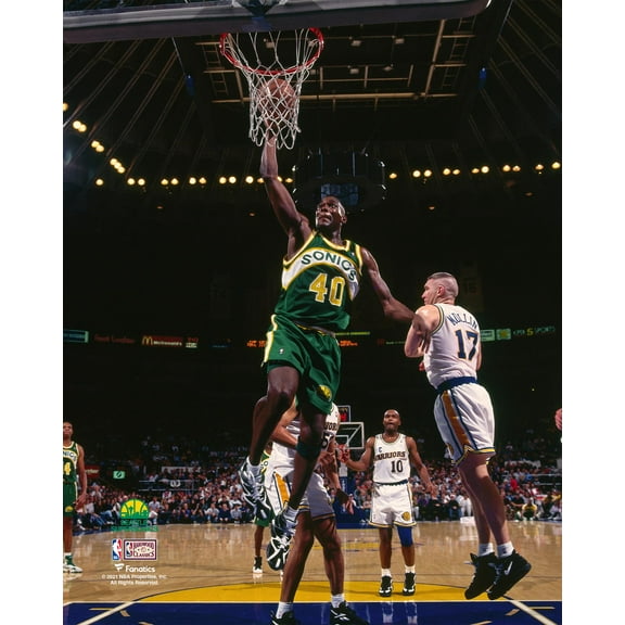 Shawn Kemp Seattle SuperSonics Unsigned Hardwood Classics Driving Dunk vs. Golden State Warriors Photograph