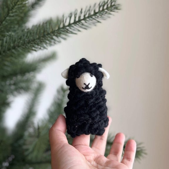 Sheep finger puppet