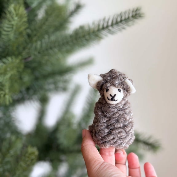 Sheep finger puppet