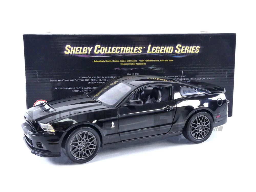 ミニカー FORD SHELBY COBRA 1/18 ミニカー FORD SHELBY COBRA 1