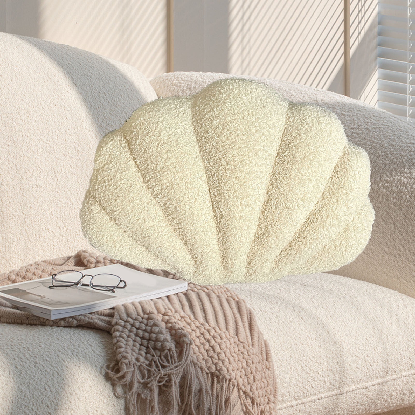 Shell Pillow, Seashell Throw Pillow with Soft Plush for Couch Bed ...