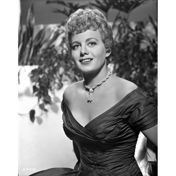 Shelley Winters Portrait in Black Linen Shoulder Dress Photo Print (8 x 10)