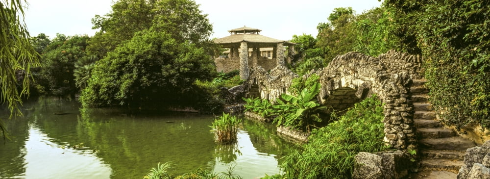 Shelter in Japanese Tea Garden San Antonio Texas USA Canvas Art - Panoramic Images (27 x 9)