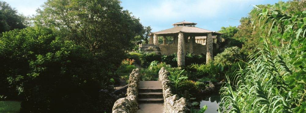 Shelter in Japanese Tea Garden San Antonio Texas USA Canvas Art - Panoramic Images (27 x 9)